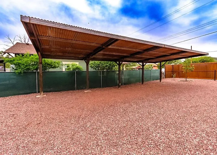 New Desert Casita - City&mountain Views - Pet Friendly