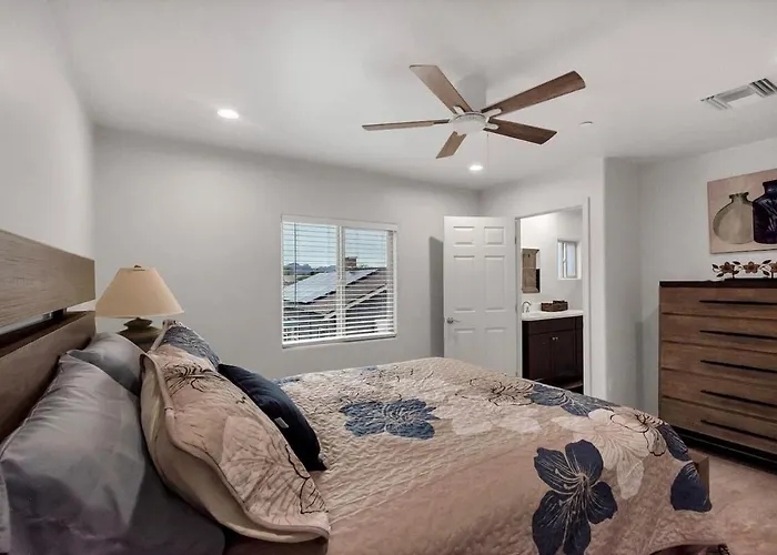 New Desert Casita - City&mountain Views - Pet Friendly * Tucson
